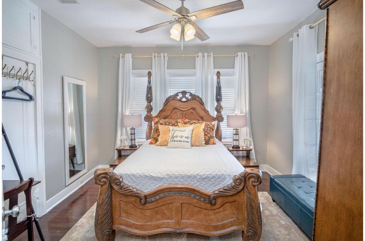 Stunning 3 Bedroom Home Near Dt Alamodome - Riverwalk ซานอันโตนิโอ ภายนอก รูปภาพ