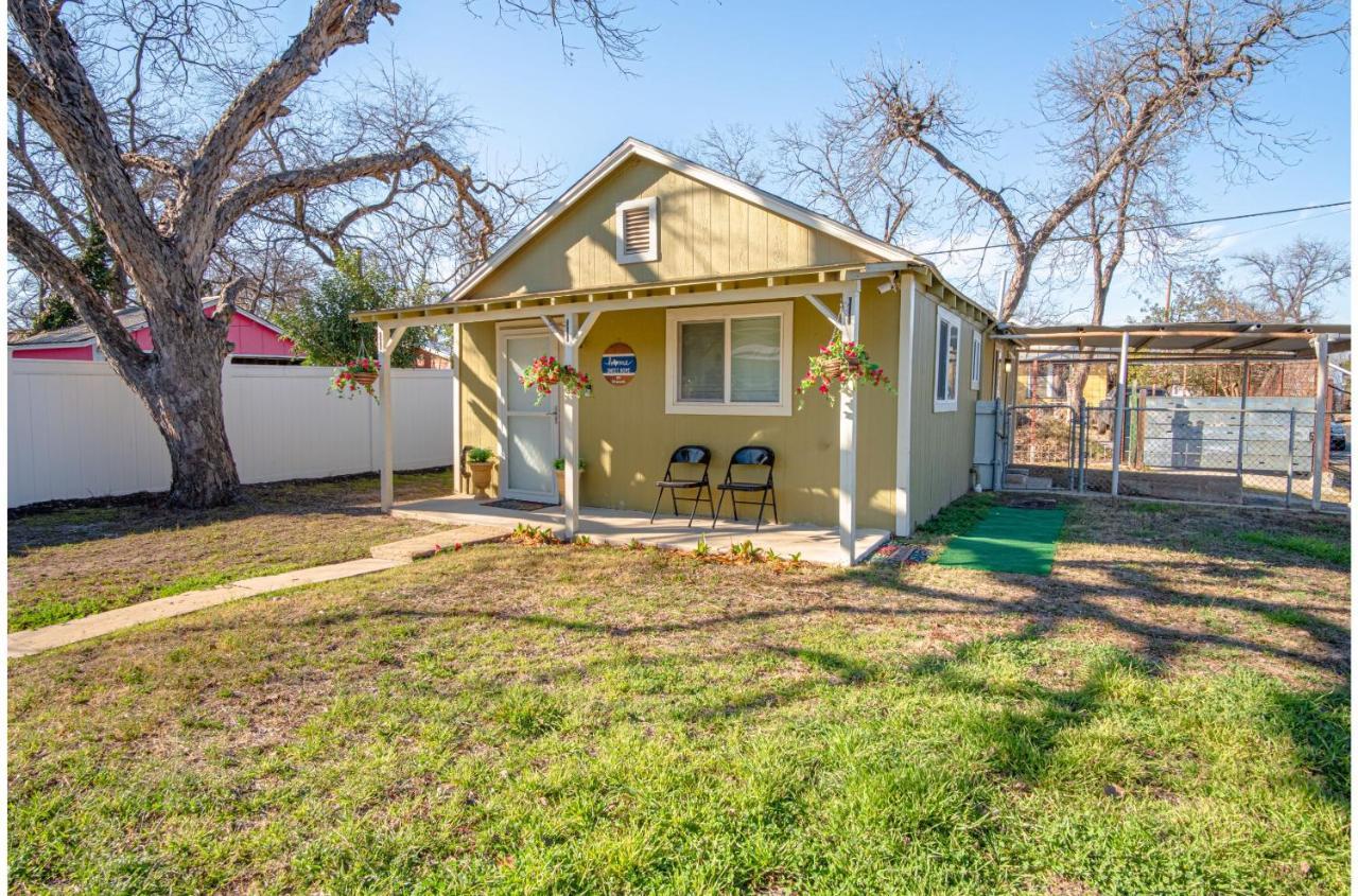 Stunning 3 Bedroom Home Near Dt Alamodome - Riverwalk ซานอันโตนิโอ ภายนอก รูปภาพ